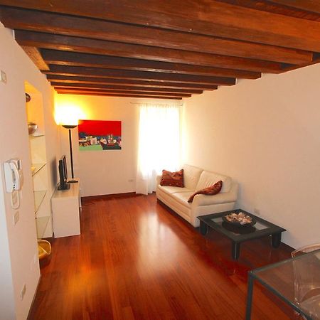 Corte Quaranta Verona Luaran gambar